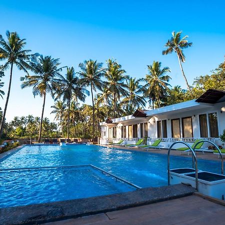 Golden Sands Resort, Morjim Exterior photo