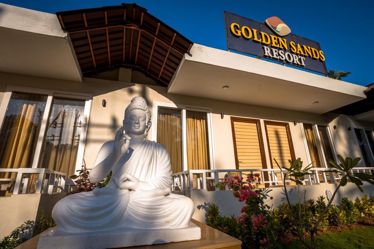 Golden Sands Resort, Morjim Exterior photo