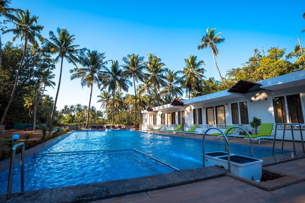 Golden Sands Resort, Morjim Exterior photo